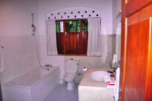 thumbnail: Bathroom
