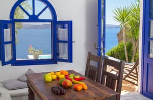thumbnail: In-room dining