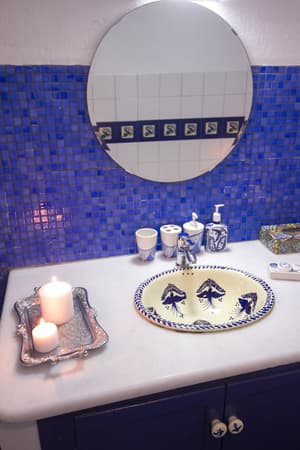 thumbnail: Bathroom sink