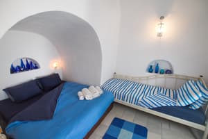 thumbnail: Room amenity