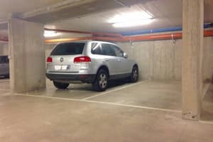 thumbnail: Parking