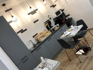 thumbnail: Breakfast area