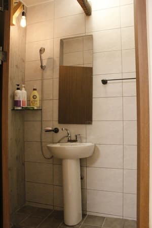 thumbnail: Bathroom sink