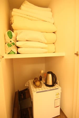 thumbnail: Room amenity