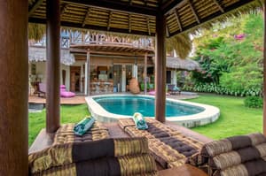 thumbnail: Sundeck