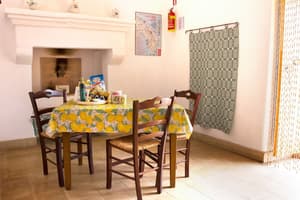 thumbnail: In-room dining