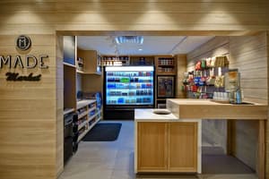 thumbnail: Snack bar