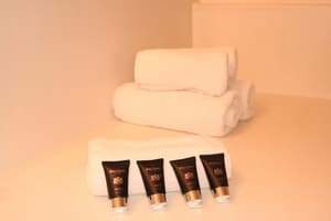 thumbnail: Bathroom amenities