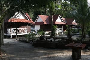 thumbnail: Property grounds