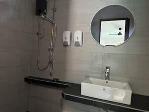 thumbnail: Bathroom