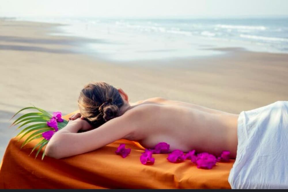 Massage in accommodation
