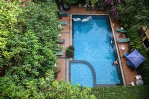 thumbnail: Balcony view