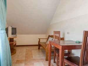 thumbnail: Living area