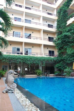 thumbnail: Outdoor pool