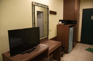 thumbnail: Room
