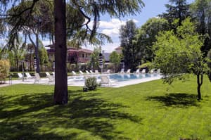 thumbnail: Pool