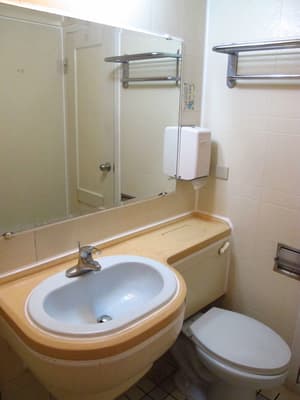 thumbnail: Bathroom