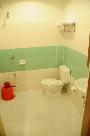 thumbnail: Bathroom