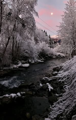thumbnail: Mountain view