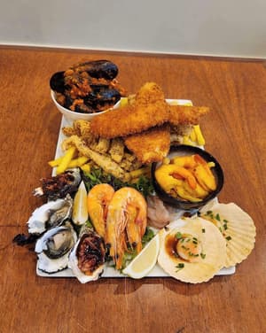 thumbnail: Restaurant