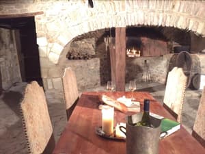 thumbnail: General view
