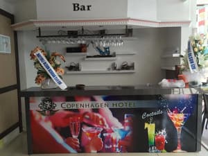 thumbnail: Bar (on property)