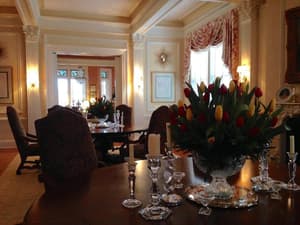 thumbnail: Restaurant
