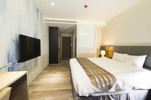 thumbnail: Room