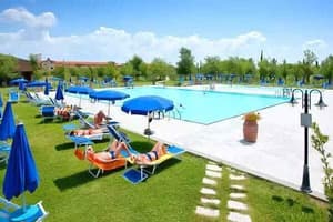 thumbnail: Outdoor pool