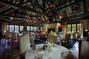 thumbnail: Restaurant