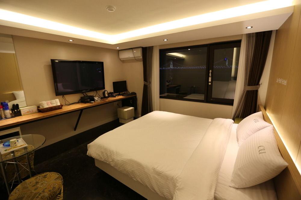 Cu Hotel 12