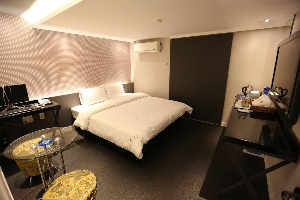 Cu Hotel 8