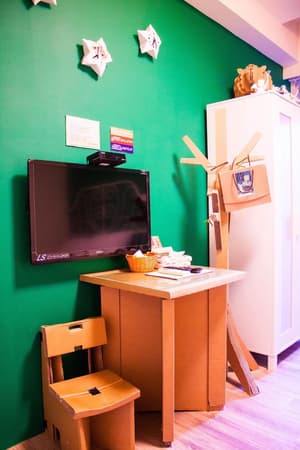 thumbnail: Room
