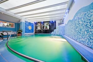 thumbnail: Indoor pool