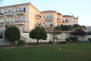 thumbnail: Exterior