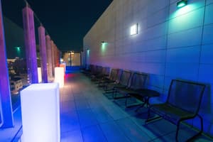 thumbnail: Bar (on property)