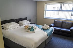 thumbnail: Room