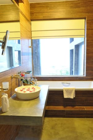 thumbnail: Bathroom