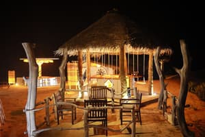 thumbnail: Restaurant