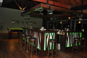 thumbnail: Bar (on property)