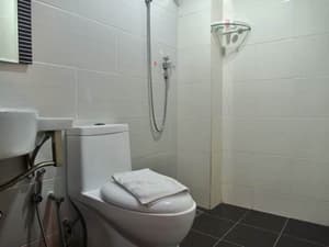 thumbnail: Bathroom