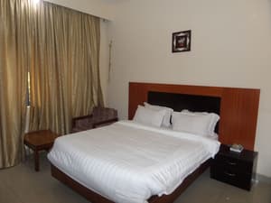 thumbnail: Room