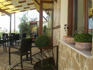 thumbnail: Terrace/patio