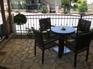 thumbnail: Terrace/patio