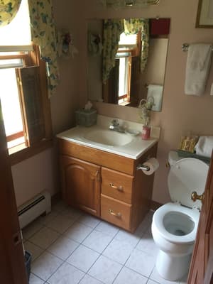 thumbnail: Bathroom sink