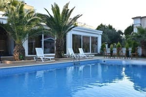 thumbnail: Outdoor pool