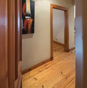 thumbnail: Interior entrance