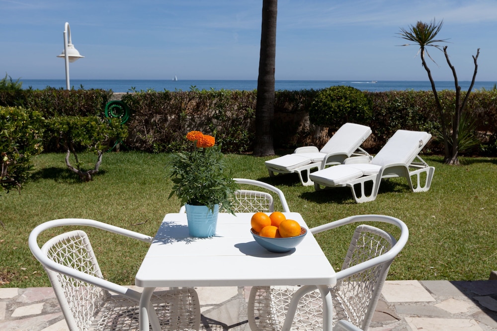 Beach/ocean view