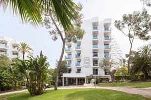 thumbnail: Exterior