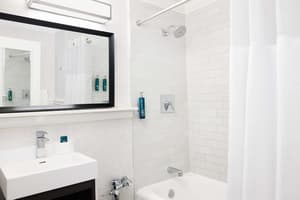 thumbnail: Bathroom shower